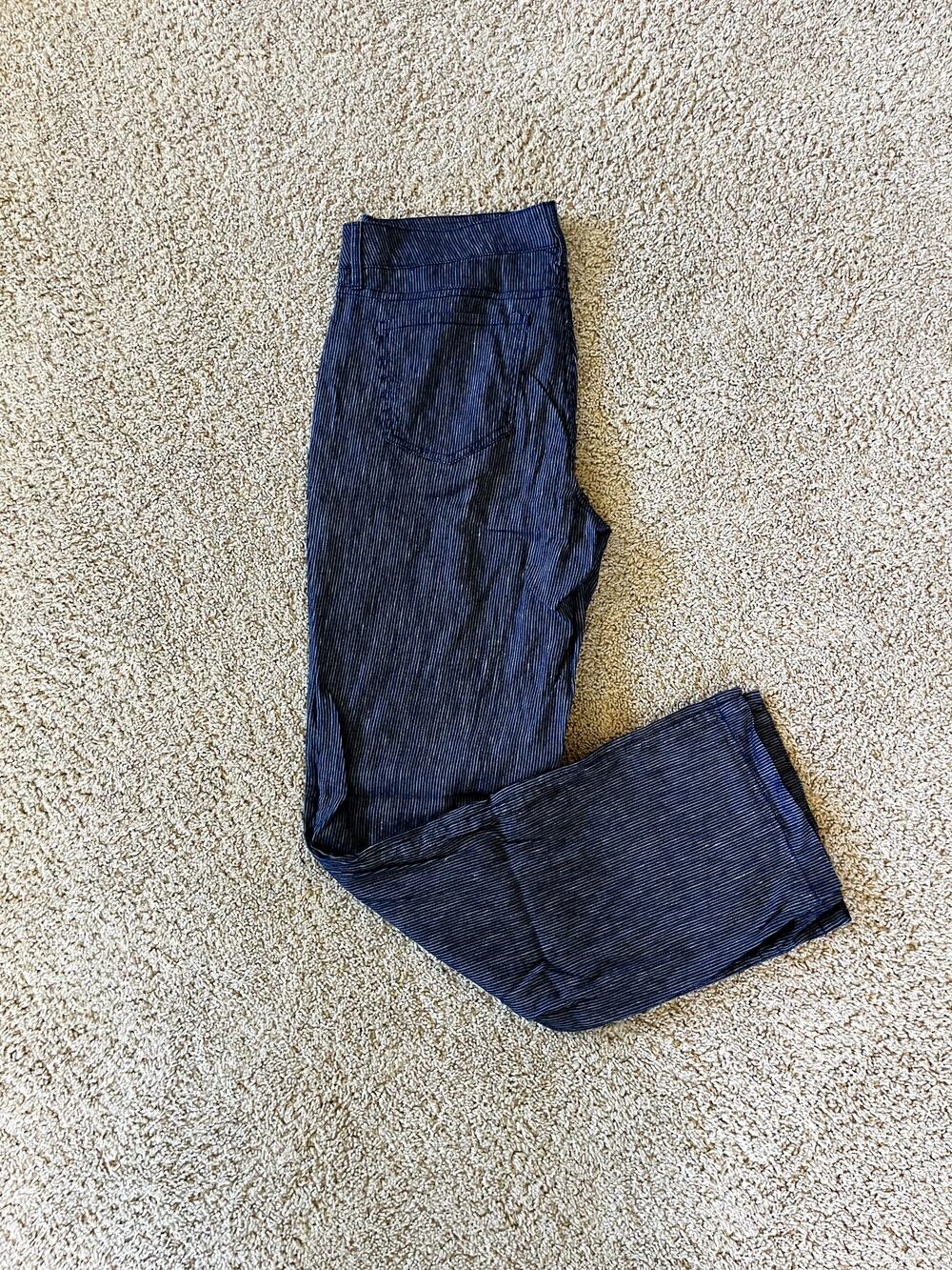 Curves 360 NYDJ Blue Pin Stripe Linen Blend Pants